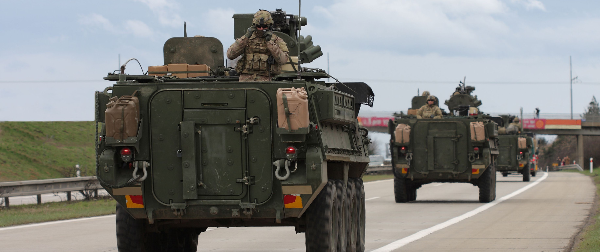 Leader–follower vehicle systems and the rise of autonomous convoy vehicles