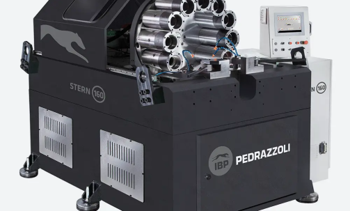 Gear cutting machine